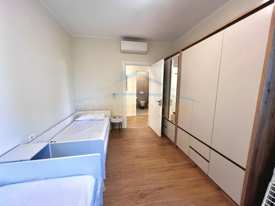 Tirane, jepet me qera apartament 2+1+2+PARKIM, Kati 6, 97 m² 800 € (RESIDENCA ERLI)