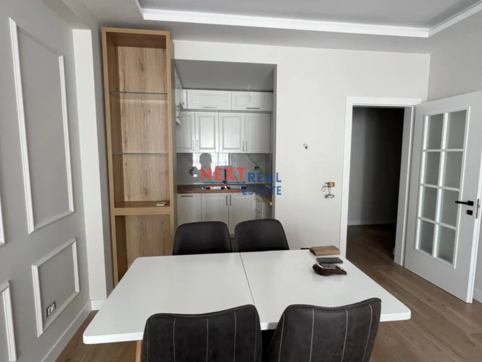 Vlore, shitet apartament 2+1+Aneks+Ballkon Kati 7, 122 m² 290.000 € (LUNGOMARE)