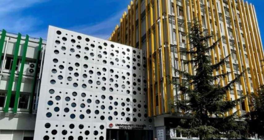 Tirane, jepet me qera apartament 2+1 Kati 2, 80 m² 400 € (JEPET ME QERA SUPER APARTAMENT 2+1 TEK EKONOMIKU)