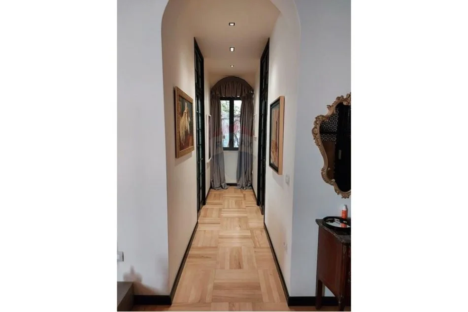 Tirane, jepet me qera apartament 2+1+Ballkon Kati 4, 100 m² 700 € (prane Eleonores)