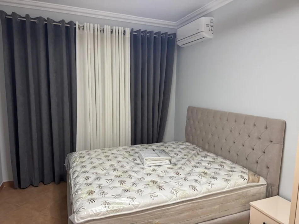 Tirane, jepet me qera apartament 2+1 Kati 7, 80 m² 800 € (21 dhjetori)