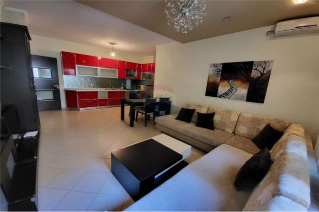 Tirane, jepet me qera apartament 2+1+BLK Kati 6, 100 m² 360 Euro (Vila L)