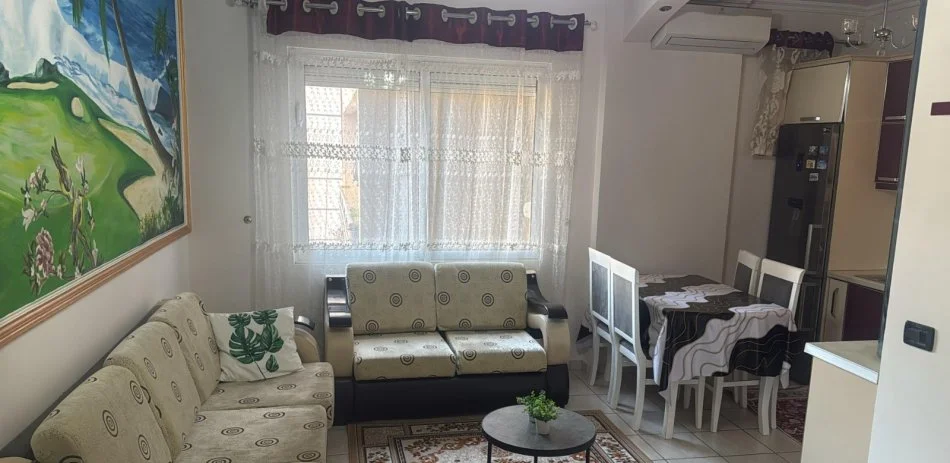 Tirane, jepet me qera apartament 2+1+Ballkon Kati 6, 90 m² 450 € (Astir)