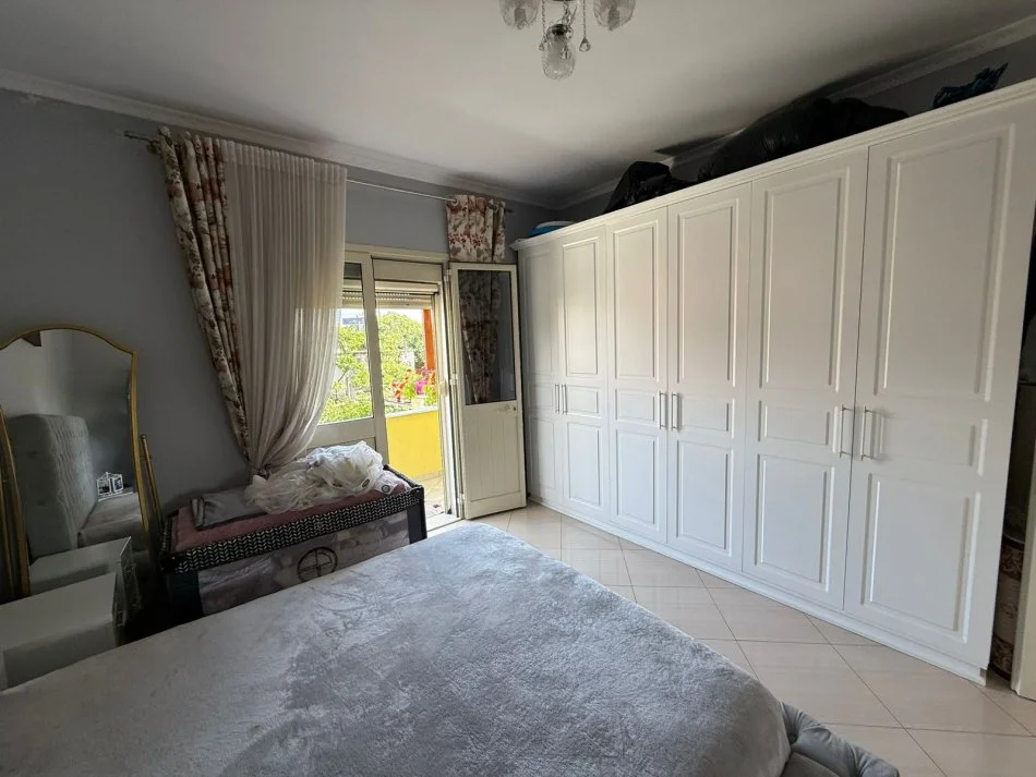 Tirane, shitet Vile , 114 m² 300.000 € 