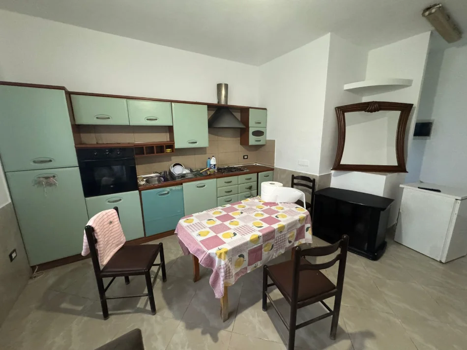 Durres, jepet me qera apartament 2+1 Kati 1, 330 € (Kenete, Durres)