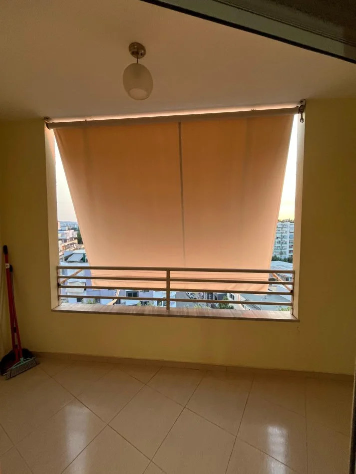 Tirane, jepet me qera apartament 2+1+Ballkon Kati 7, 650 € (Don Bosko, Viva Market)