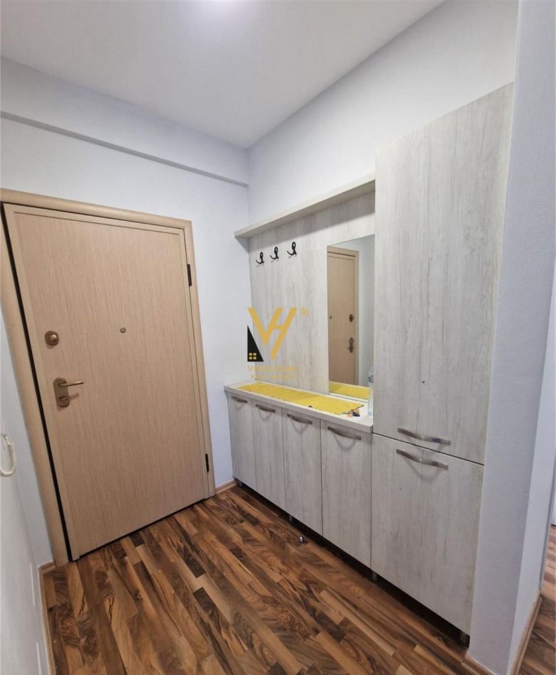 Tirane, jepet me qera apartament 2+1+Ballkon Kati 6, 95 m² 650 € (GREEN CITY)