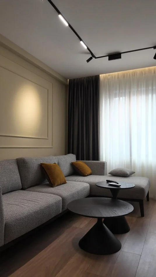 Tirane, jepet me qera apartament 2+1 Kati 3, 100 m² 1.100 € (rruga qemal stafa)