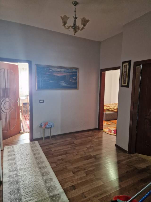 Tirane,Me qera apartament 3+1+BLK Kati 3, 120 m² 355 Euro Bulevardi Ri