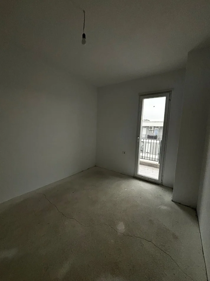 Tirane, shitet apartament 2+1 Kati 8, 109 m² 145.800 € 