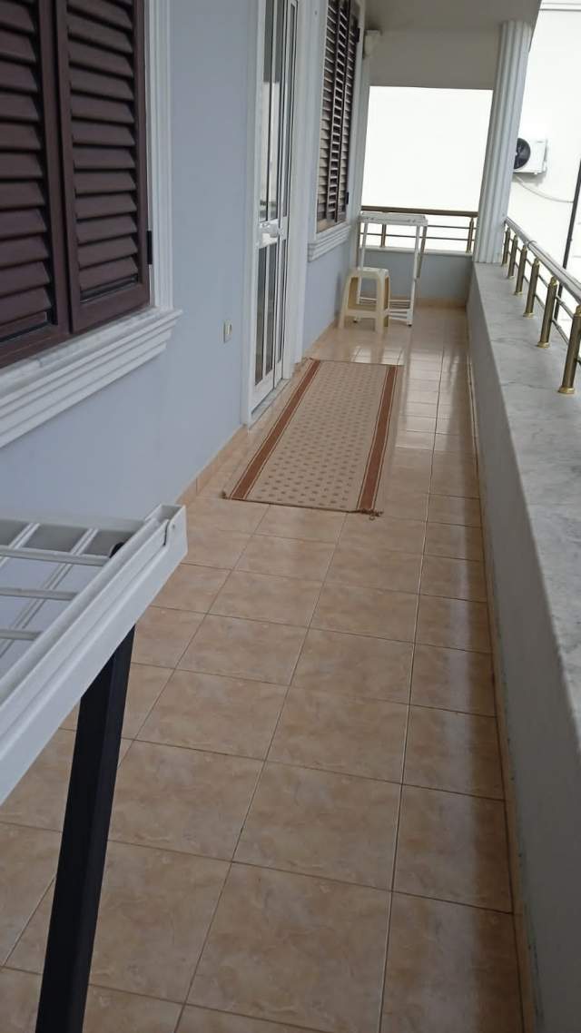 Tirane, jepet me qera apartament 2+1+A+BLK Kati 3, 120 m² 365Euro (Rruga e dibres)