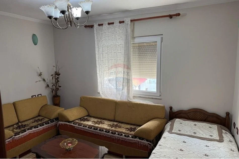 jepet me qera , 72 m² 550 € (APARTAMENT 2+1 PER QIRA TE RRUGA BARDHYL)