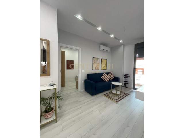 Tirane, jepet me qera apartament 1+1+BLK Kati 6, 44 m² 600 Euro (Rruga e Kosovareve)