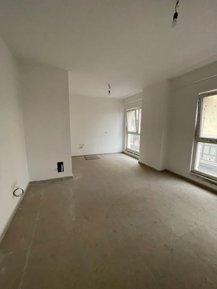 Tirane, shitet apartament 2+1 , 88 m² 145.360 € (Zogu i zi)