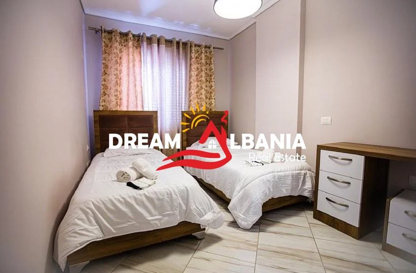 Tirane, jepet me qera apartament 2+1 , 98 m² 800 € (prane Myslym Shyrit)