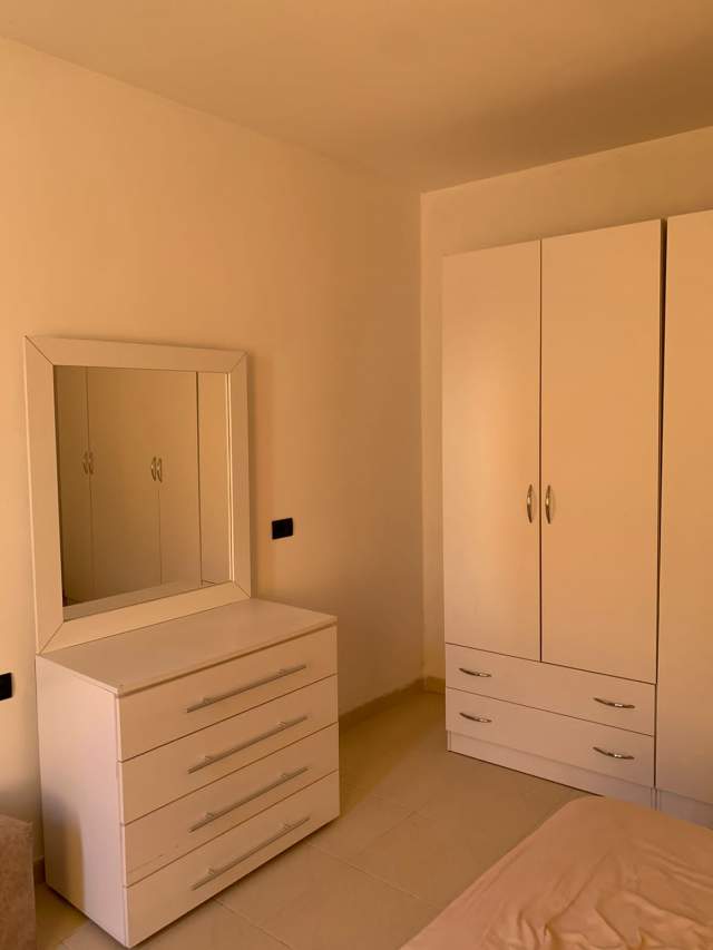 Tirane, jepet me qera apartament 1+1+BLK Kati 2, 65 m² 40.000 Leke (prane Viles Gold)