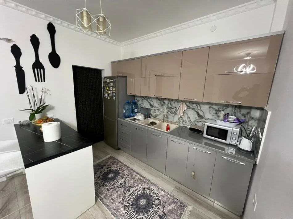 Tirane, shitet apartament 1+1 Kati 4, 66 m² 110.000 € (Don Bosko)