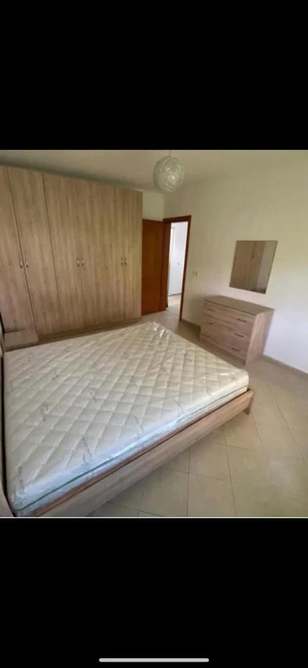 Tirane, jepet me qera apartament 1+1 Kati 3, 56 m² 500 € (sheshi wilson)