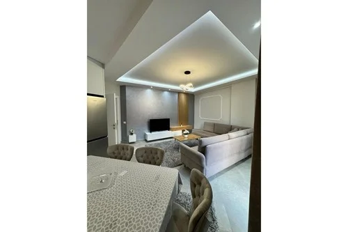Tirane, jepet me qera apartament 2+1 , 98 m² 750 € (Rruga e Dibres)