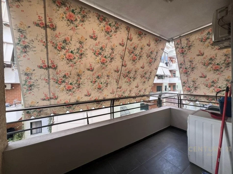 Tirane, jepet me qera apartament 2+1+Ballkon Kati 3, 60 m² 450 € (Kodra e Diellit, Rruga Bill Klinton, Tiranë)