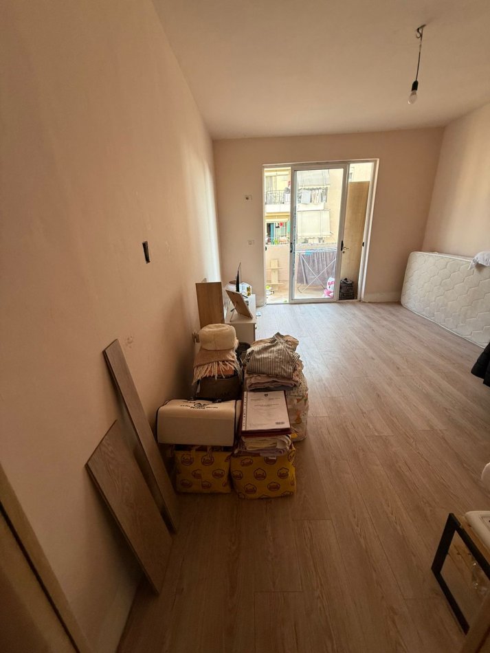 Tirane, shes apartament 1+1 Kati 6, 31 m² 37.000 € 