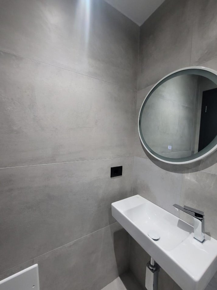 Tirane, jepet me qera garsonier 1+1 Kati 0, 40 m² 550 € (Liqeni i Thate)