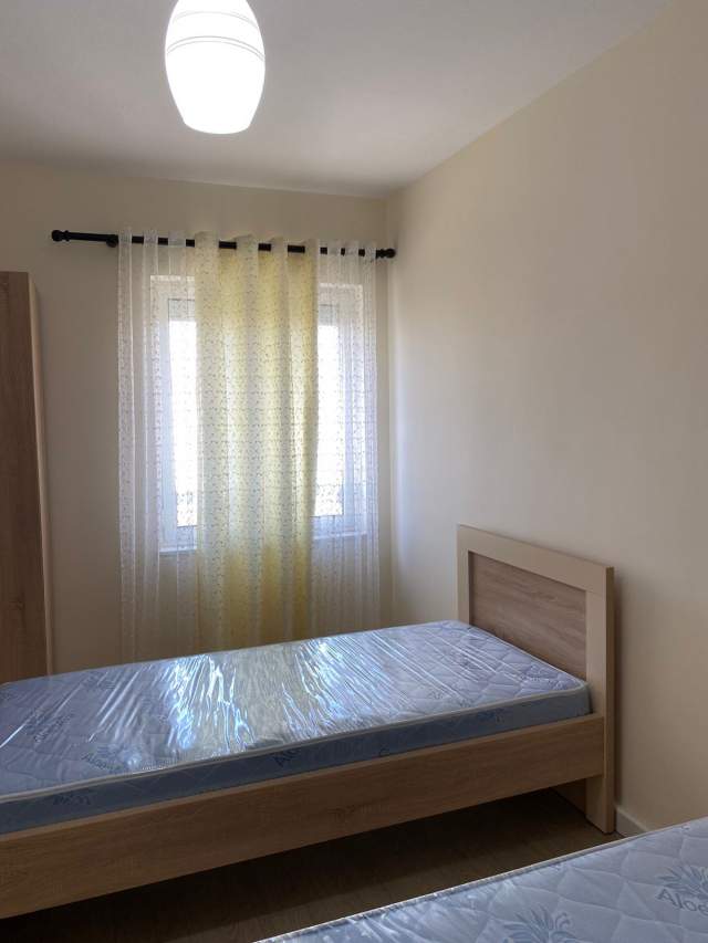 Tirane, jepet me qera apartament 2+1+BLK Kati 7, 99 m² 420 Euro (Rruga Dritan Hoxha)
