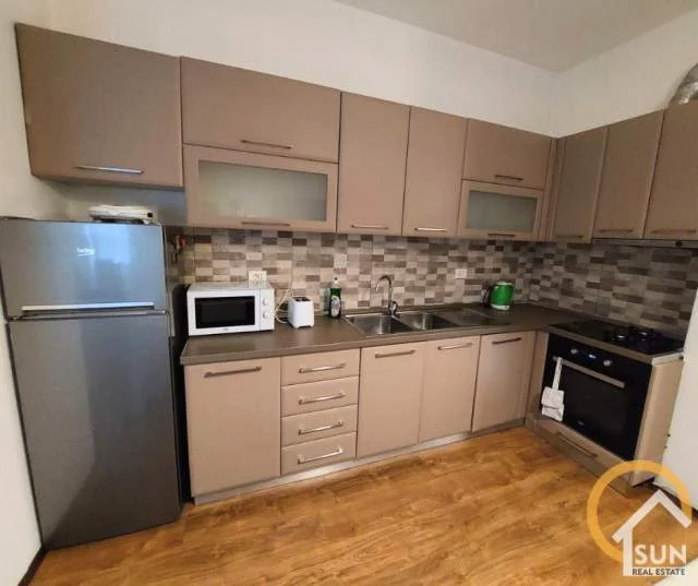 Shkoder, jepet me qera apartament 2+1 Kati 1, 95 m² 380 Euro (RRUGA OSO KUKA)