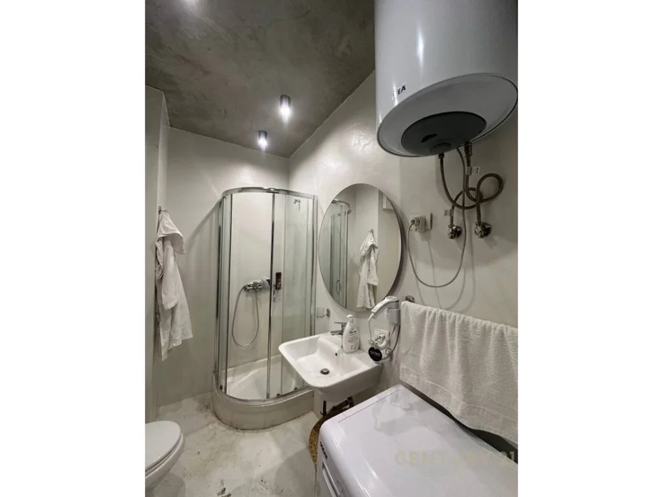 Tirane, jepet me qera apartament 1+1+Aneks+Ballkon Kati 14, 60 m² 650 € (Bulevardi "Zogu i Parë", Qendra, Tiranë)