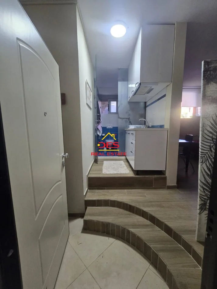 Radhime - Orikum, shitet garsonier Kati -1, 40 m² 65.000 € (Radhimë)