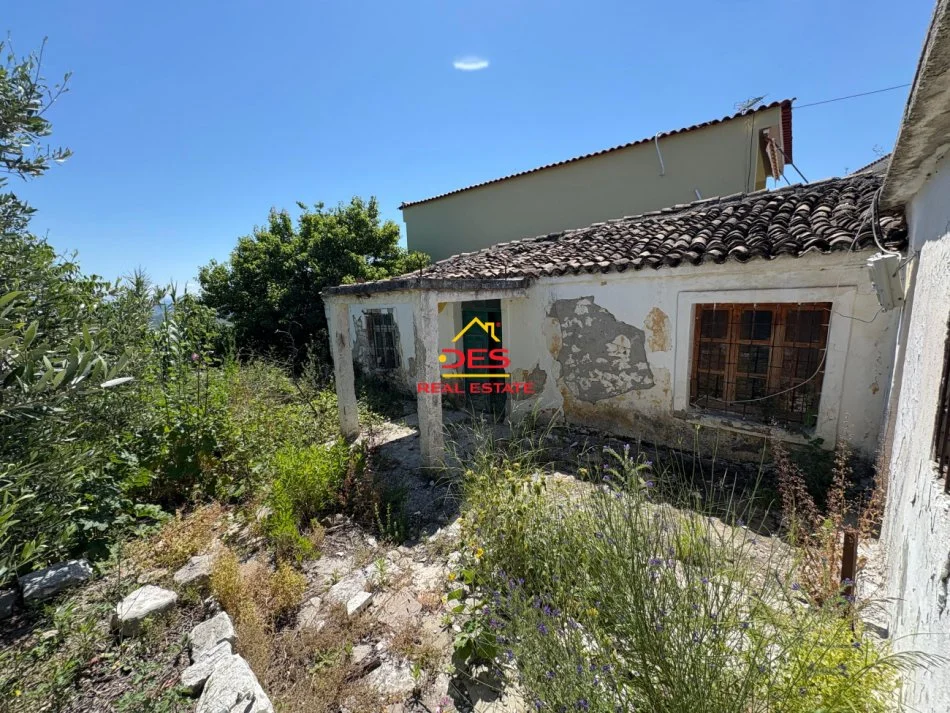 Vlore, shitet shtepi Kati 0, 80 m² 165.000 € (Kaninë)