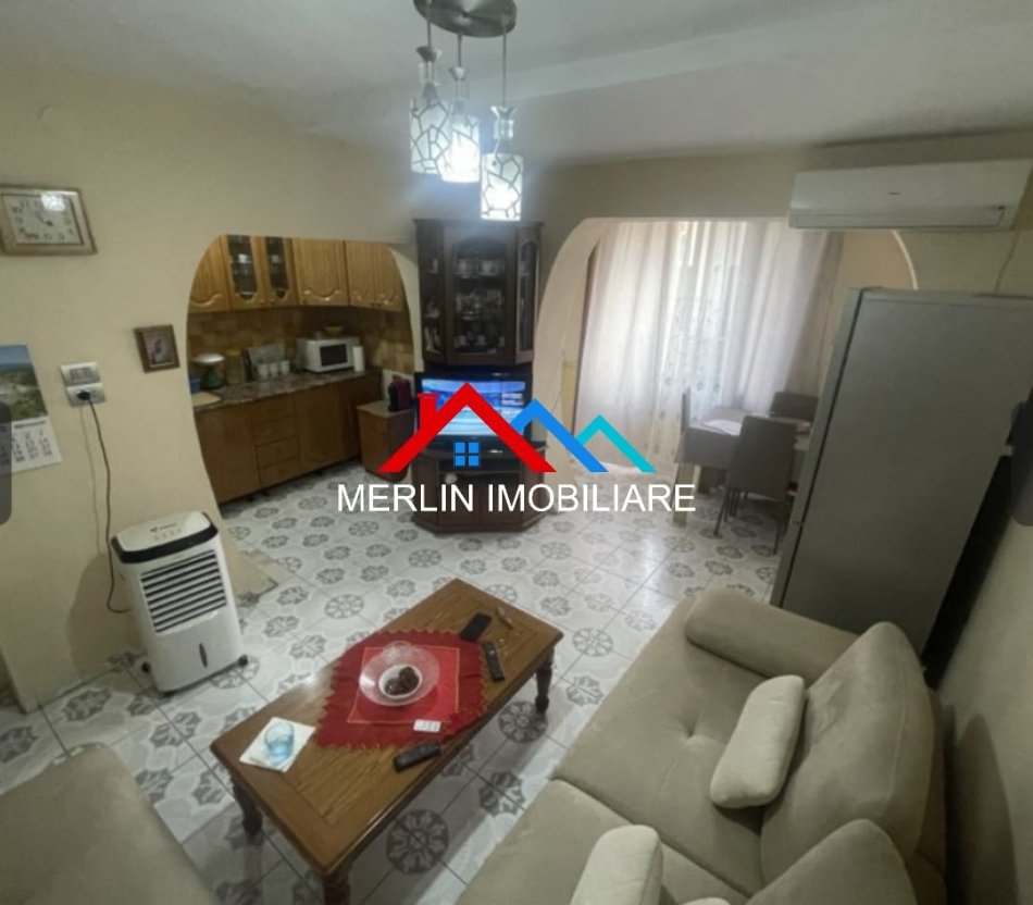 Tirane, shitet apartament 2+1+Ballkon Kati 2, 65 m² 135.000 € (BULEVARDI ZHAN DARK)