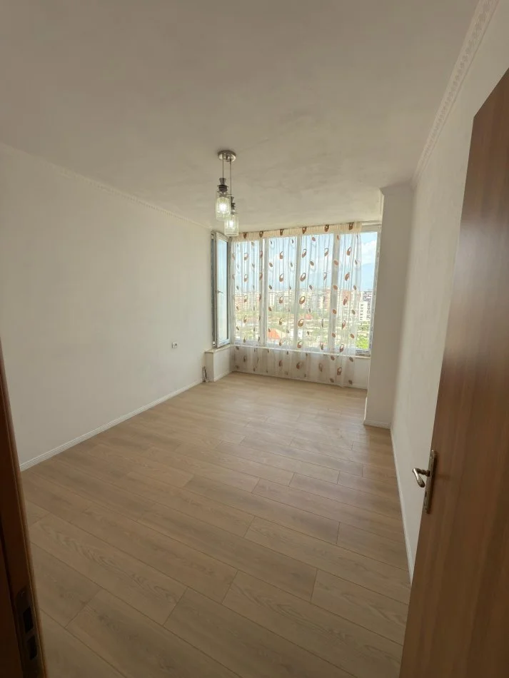 Tirane, shitet apartament 1+1+Ballkon Kati 9, 66 m² 88.000 € (Yzberisht rr.Besim Alla)