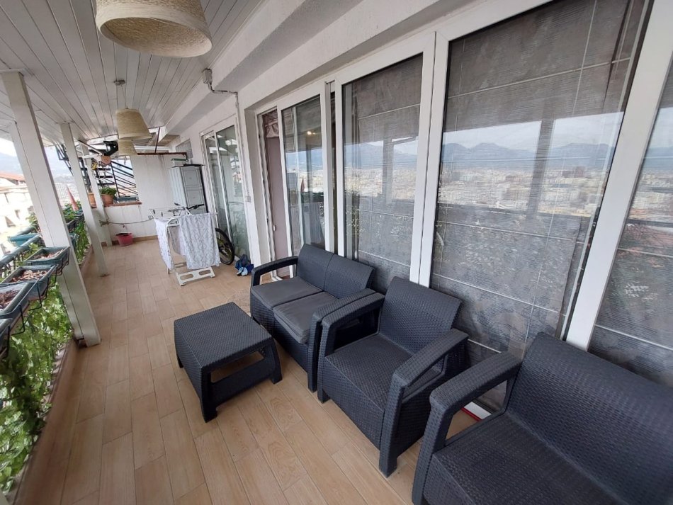 Tirane, shes apartament 2+1+Ballkon Kati 5, 133 m² 210.000 € (OKAZION Rezidenca Kodra e Diellit)