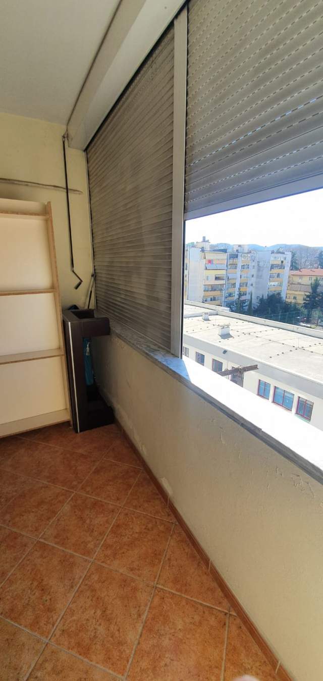Tirane, shes apartament 3+1+BLK Kati 5, 160 m² 220.000 Euro (SHALLVARET)