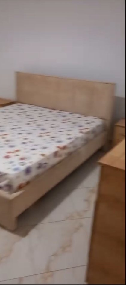 Tirane, jepet me qera apartament 1+1+Ballkon Kati 4, 65 m² 330 € (rruga Bego Hoxha)