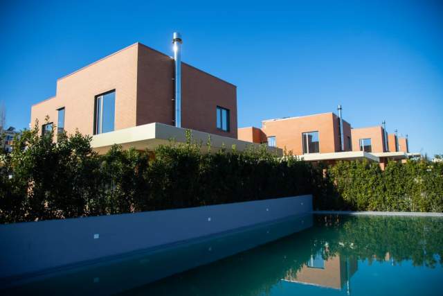 Japim me qira vile te TEG, 407 m² 5.000 Euro
