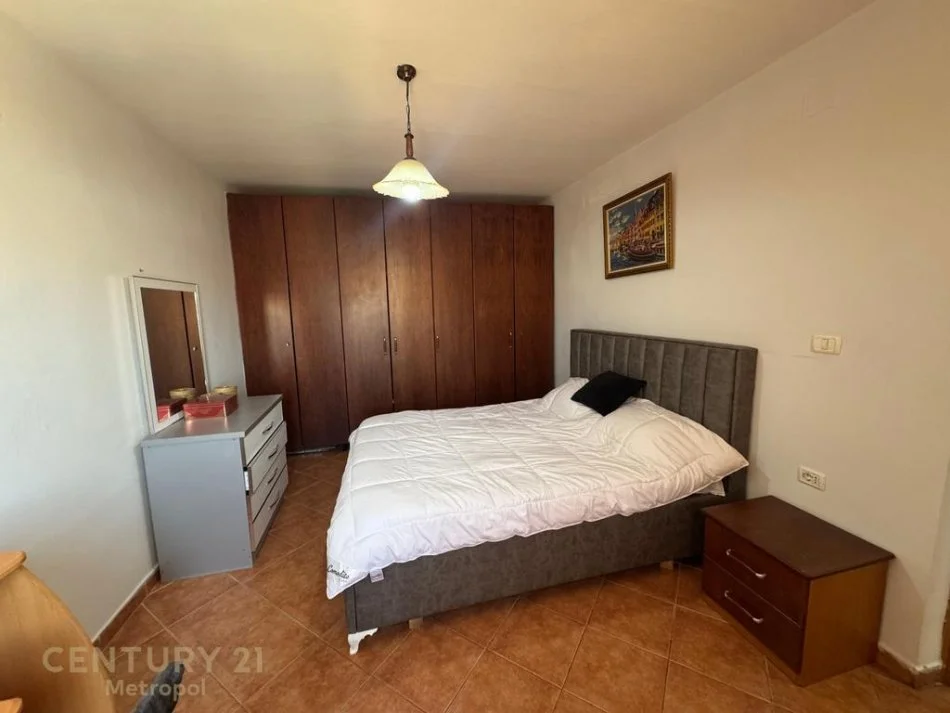Tirane, jepet me qera apartament 2+1 Kati 5, 70 m² 550 € (Myslym Shyri, Tiranë)