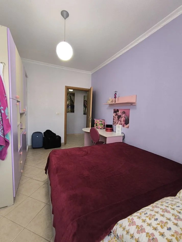 Tirane, jepet me qera apartament 2+1 Kati 10, 87 m² 500 € 