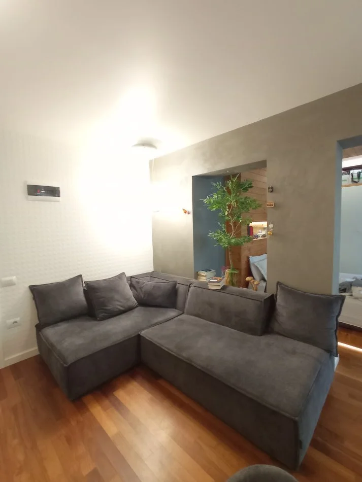 Tirane, shitet garsonier 1+1 Kati 4, 47 m² 150.000 € (myslym shyri)