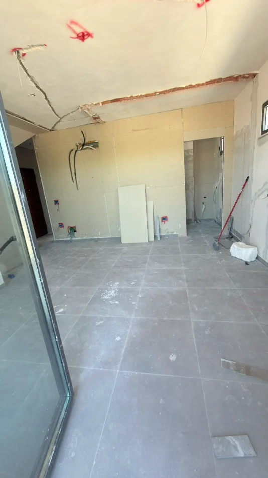 Gjiri Lalezit | Hamallaj, shitet apartament 1+1 Kati 3, 63 m² 138.600 € (LURA 5 GJIRI LALEZIT)