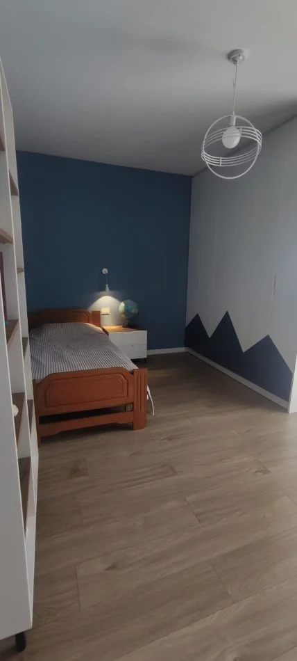 Tirane, jepet me qera apartament 2+1+Ballkon Kati 6, 94 m² 700 € (Fiori Di Bosco)