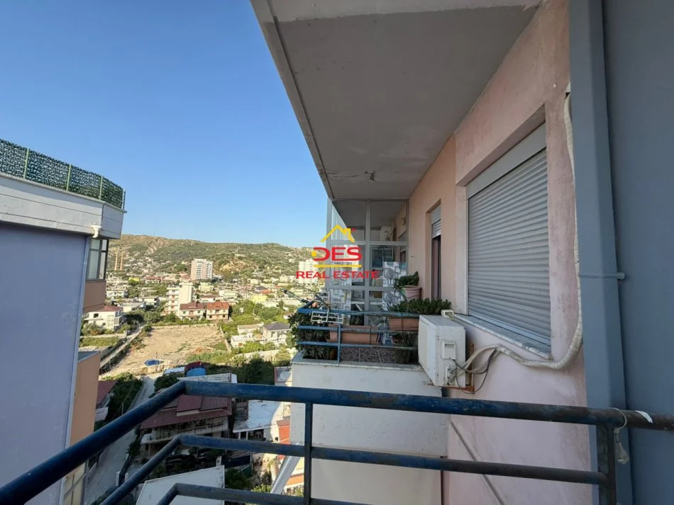 Vlore, shitet apartament 1+1+Ballkon Kati 9, 78 m² 120.000 € (Rruga Dush strati)
