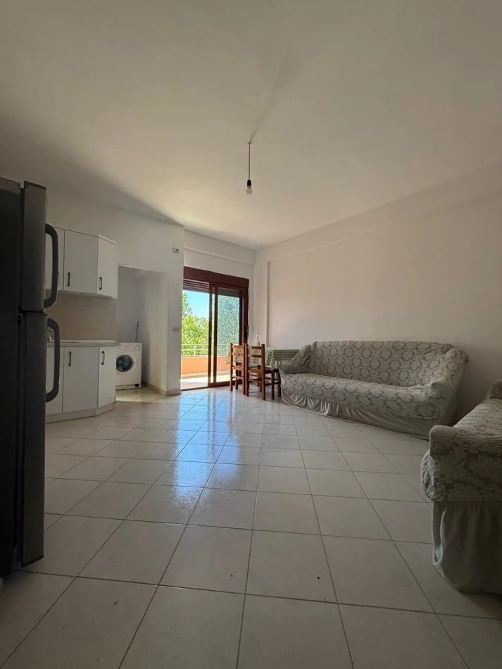 Durres, shitet apartament 1+1+Ballkon Kati 5, 65 m² 65.000 € (Golem)