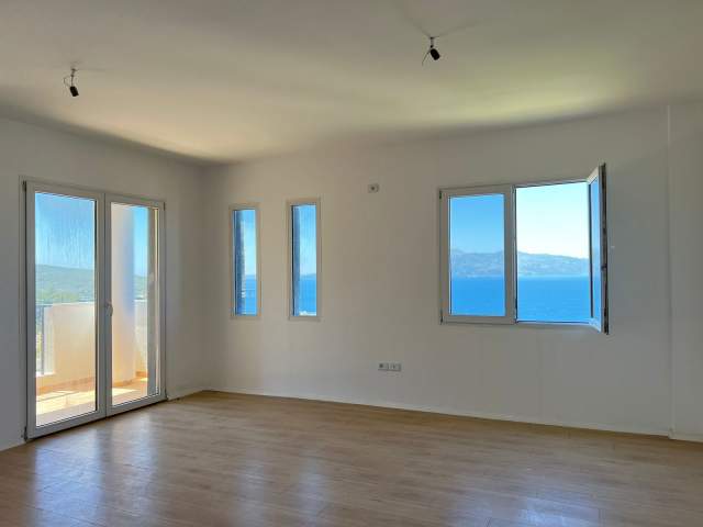 Sarande, shitet apartament 2+1+BLK 823.000 Euro (Rruga Butrinti)