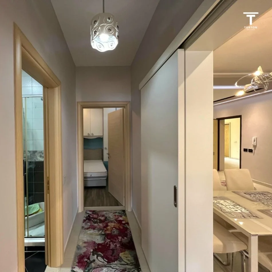 Jepet apartment 2+1 me Qira , Kopshti Zologjik