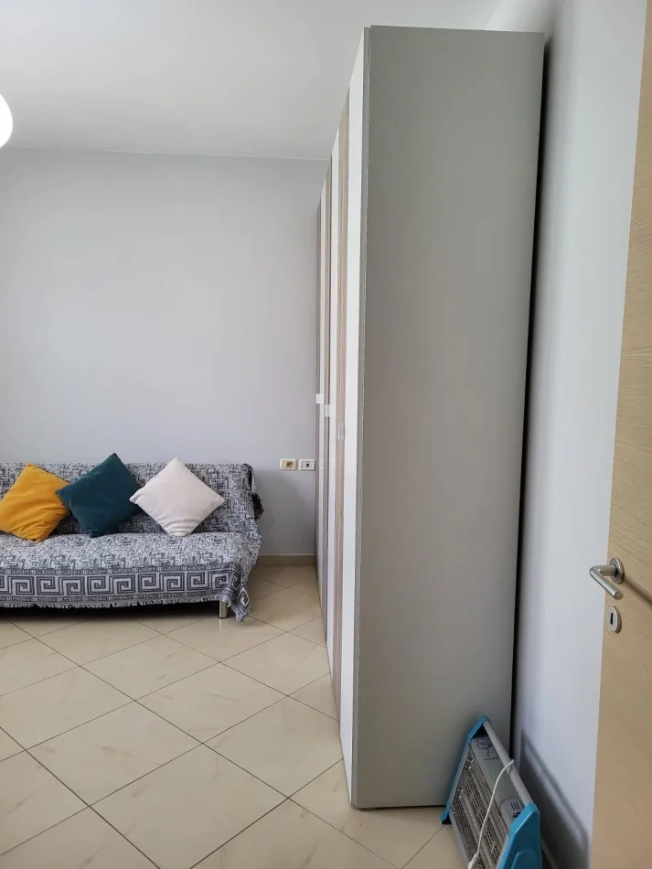 jepet me qera apartament