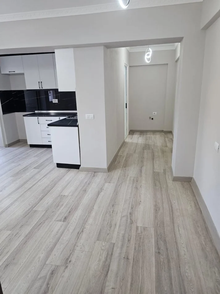 Durres, shitet apartament 1+1 Kati 5, 53 m² 55.000 € 