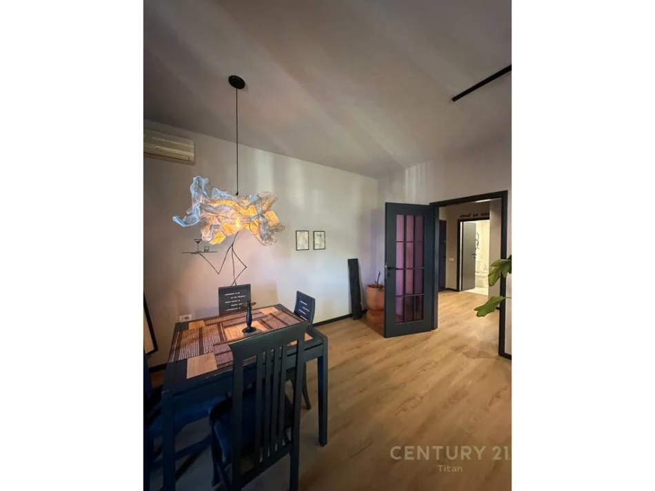 Tirane, jepet me qera apartament 1+1+Aneks+Ballkon Kati 14, 60 m² 650 € (Bulevardi "Zogu i Parë", Qendra, Tiranë)