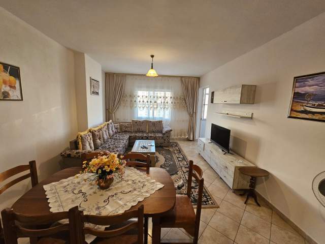Durres, jepet me qera apartament 1+1+BLK Kati 7, 55 m² 300 Euro